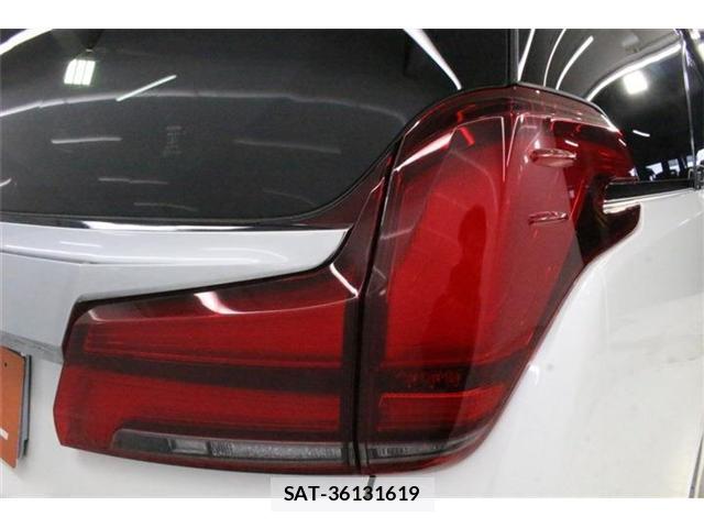 Toyota ALPHARD 2018-05 8854849-18