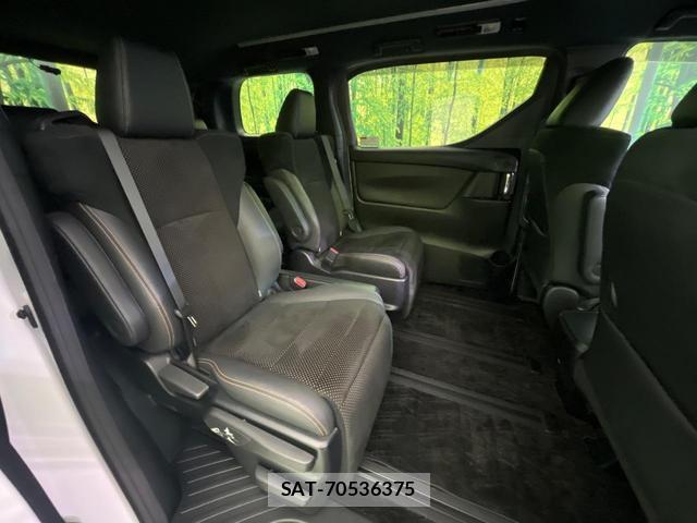 Toyota ALPHARD 2022-04 8854889-8