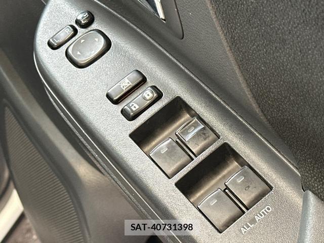 Toyota ALPHARD 2014-03 8855632-18