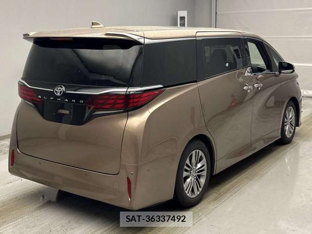 Toyota ALPHARD 2024-06 8855799-1