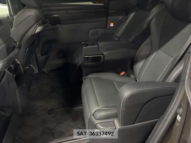 Toyota ALPHARD 2024-06 8855799-14