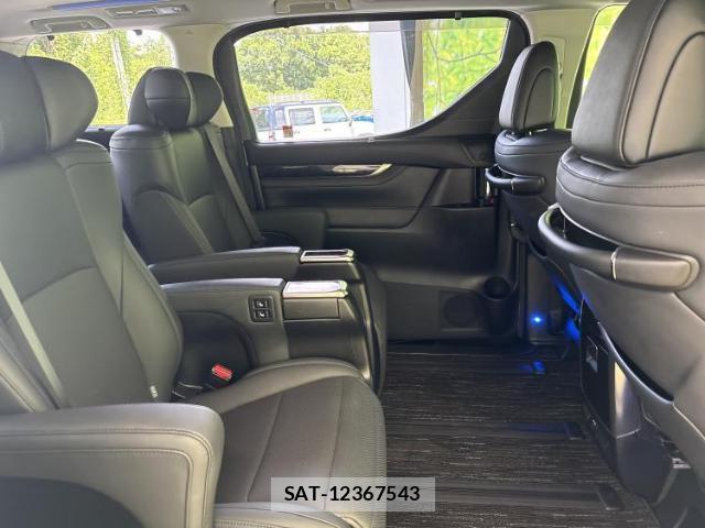 Toyota ALPHARD 2023-02 8856001-4