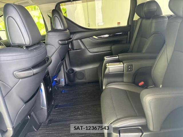 Toyota ALPHARD 2023-02 8856001-7
