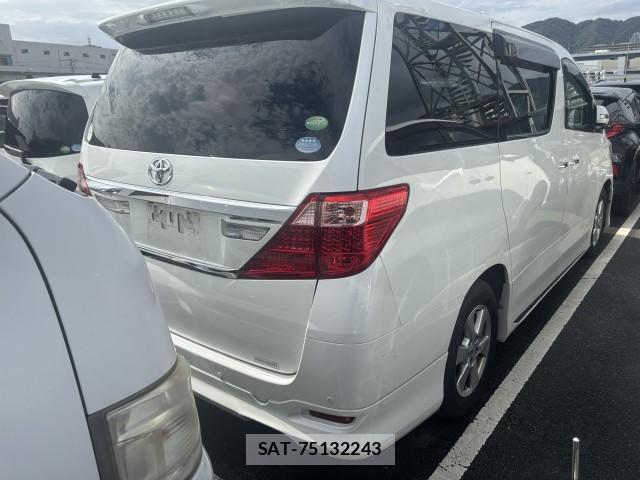 Toyota ALPHARD 2013-01 8856149-4
