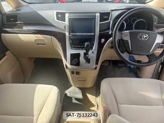 Toyota ALPHARD 2013-01 8856149-9