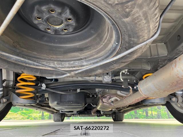 Toyota ALPHARD 2013-01 8856586-18