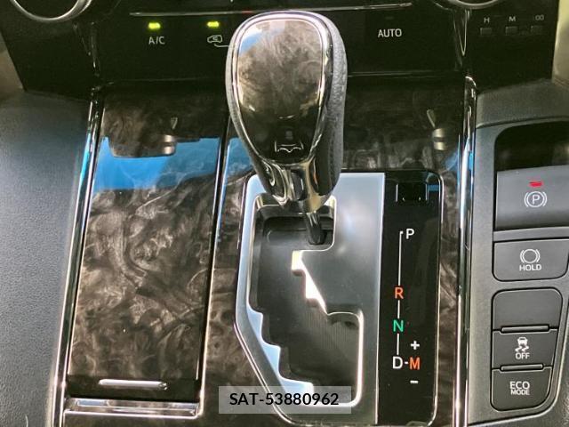Toyota ALPHARD 2021-09 8856602-17