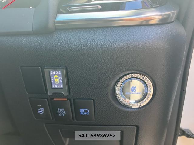Toyota ALPHARD 2023-05 8856664-14