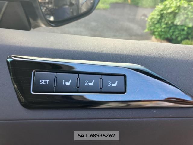 Toyota ALPHARD 2023-05 8856664-15