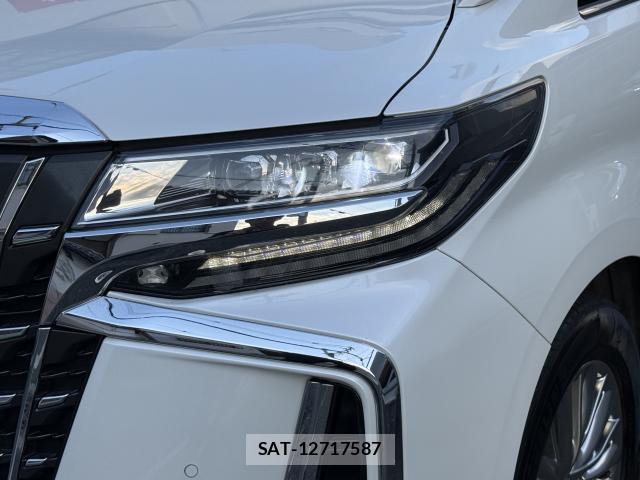 Toyota ALPHARD 2018-02 8856829-3