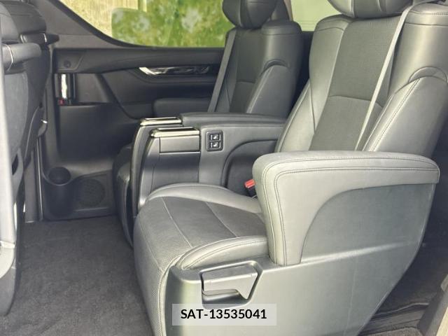 Toyota ALPHARD 2022-05 8856905-7