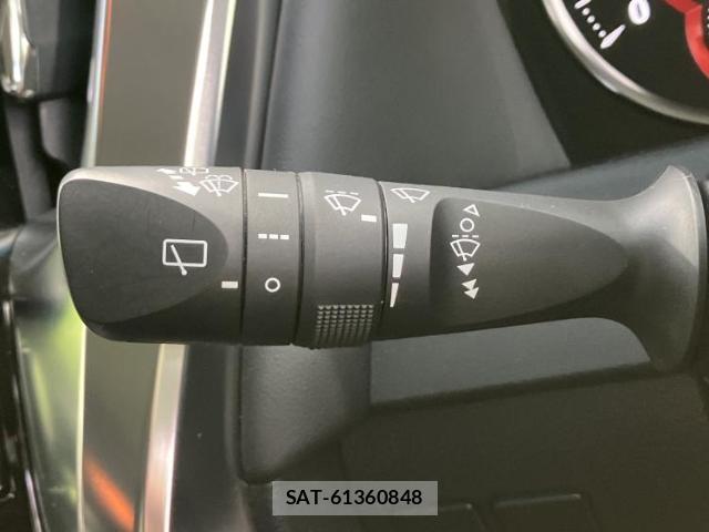 Toyota ALPHARD 2018-08 8857074-16