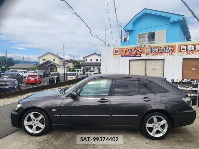 Toyota ALTEZZA 2003-04 8855993-4