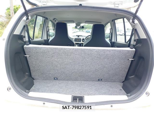 Suzuki ALTO 2017-08 8854167-5