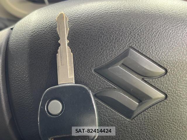 Suzuki ALTO 2019-05 8854216-5