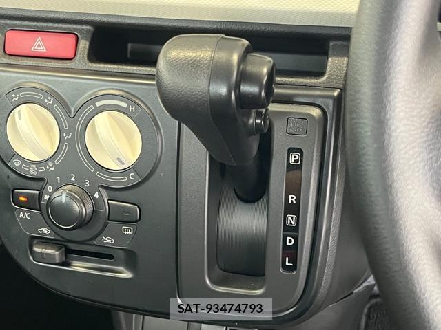 Suzuki ALTO 2015-07 8854784-11