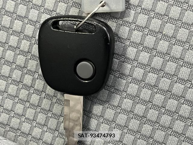 Suzuki ALTO 2015-07 8854784-17