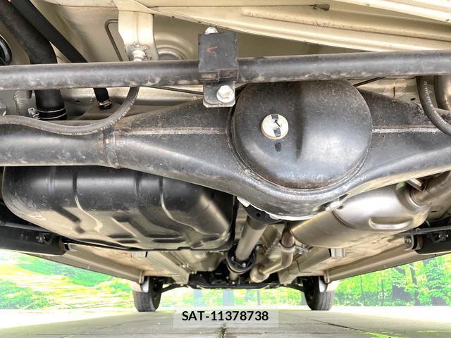 Suzuki ALTO 2011-08 8855590-18