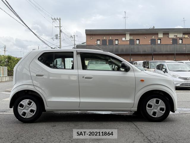 Suzuki ALTO 2019-07 8855666-12