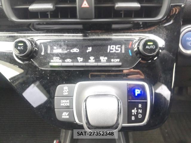 Toyota AQUA 2021-09 8854093-11