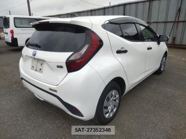 Toyota AQUA 2021-09 8854093-4
