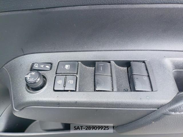 Toyota AQUA 2021-09 8854132-13