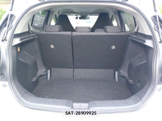 Toyota AQUA 2021-09 8854132-7