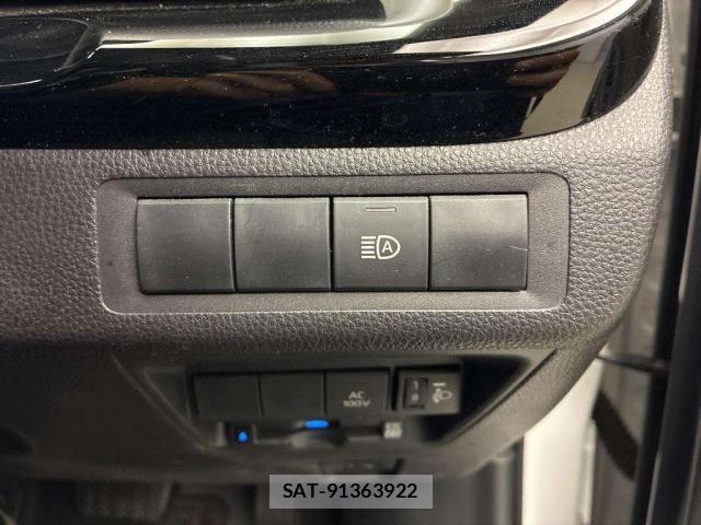 Toyota AQUA 2021-10 8854379-8