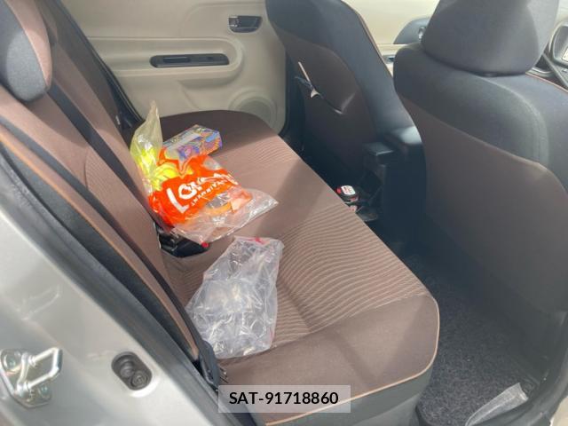 Toyota AQUA 2013-11 8854504-9
