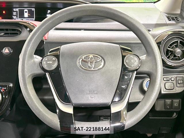 Toyota AQUA 2017-11 8854713-10