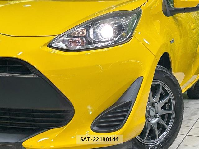 Toyota AQUA 2017-11 8854713-11