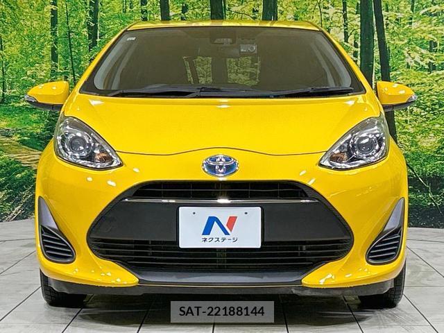 Toyota AQUA 2017-11 8854713-13