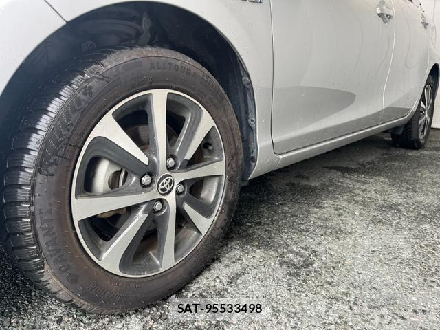Toyota AQUA 2019-07 8854790-4
