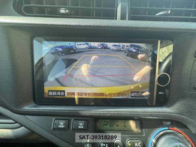 Toyota AQUA 2012-11 8854855-19