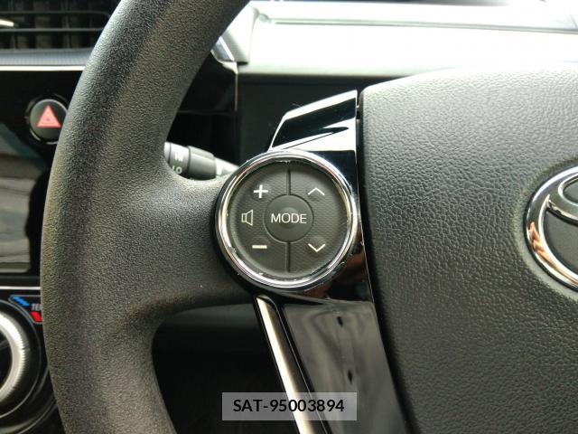 Toyota AQUA 2018-02 8854942-13