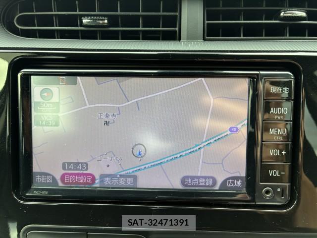 Toyota AQUA 2017-11 8855024-3