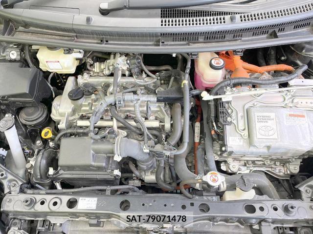 Toyota AQUA 2019-03 8855067-16