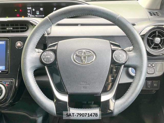 Toyota AQUA 2019-03 8855067-9
