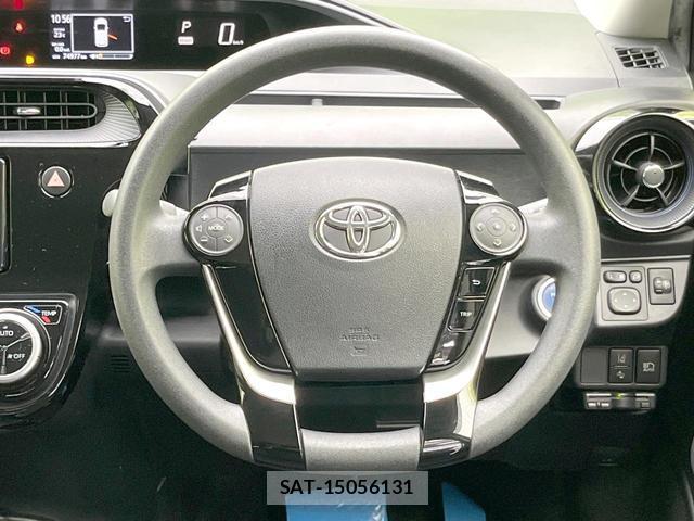 Toyota AQUA 2018-09 8855069-10
