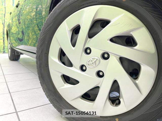 Toyota AQUA 2018-09 8855069-12