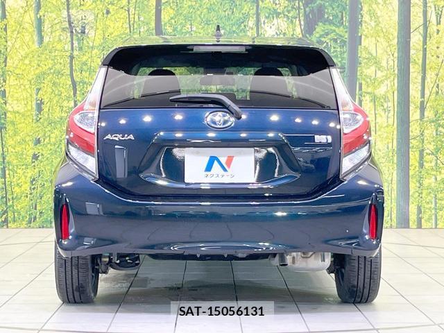 Toyota AQUA 2018-09 8855069-14