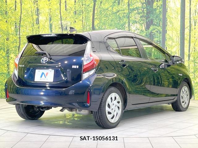 Toyota AQUA 2018-09 8855069-16