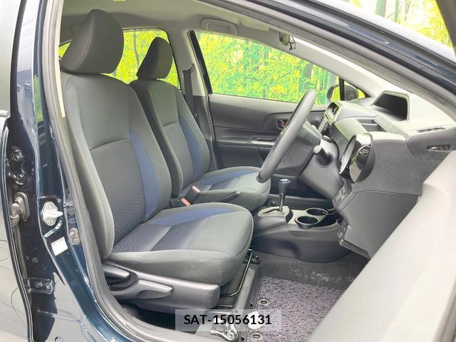 Toyota AQUA 2018-09 8855069-7