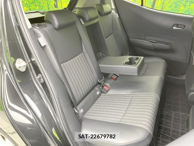 Toyota AQUA 2023-04 8855074-9