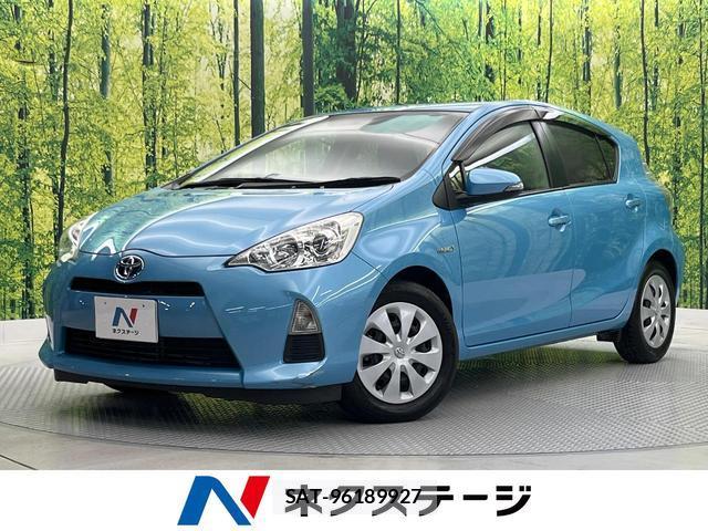 Toyota AQUA 2013-06 8855117-0