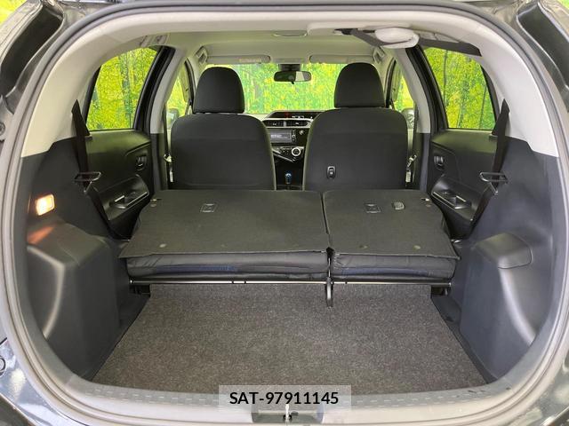Toyota AQUA 2017-09 8855118-10