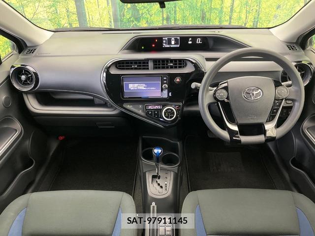 Toyota AQUA 2017-09 8855118-2