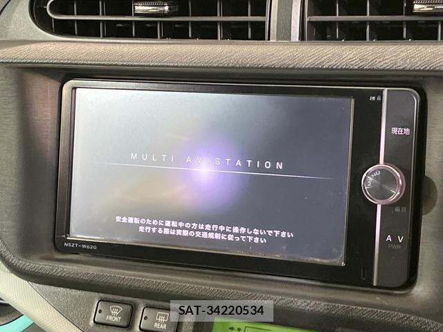 Toyota AQUA 2012-10 8855183-2