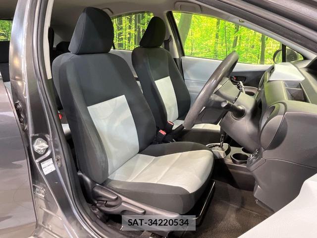 Toyota AQUA 2012-10 8855183-7