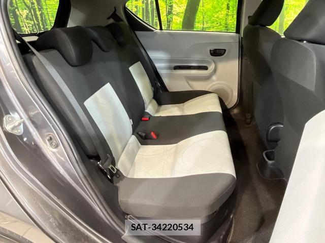 Toyota AQUA 2012-10 8855183-8